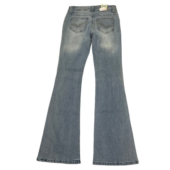 No Boundaries Junior Womens 1 Flare Leg Light Wash Blue Denim Stretch - Picture 5 of 7